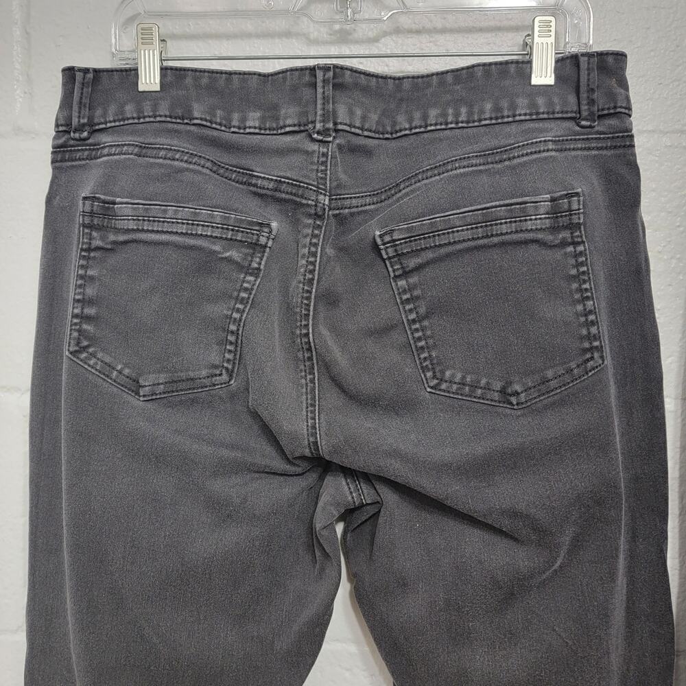 Lee Riders Midrise Skinny Jeans, Set of 2 pairs in size 18M - Picture 9 of 16